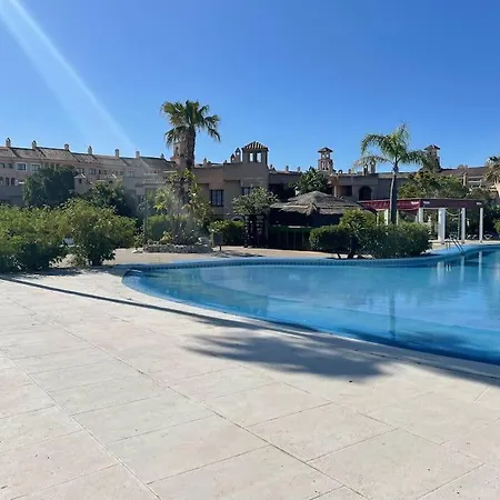度假居 Magnifico 2 Plantas 110 M,con 3 Piscinas