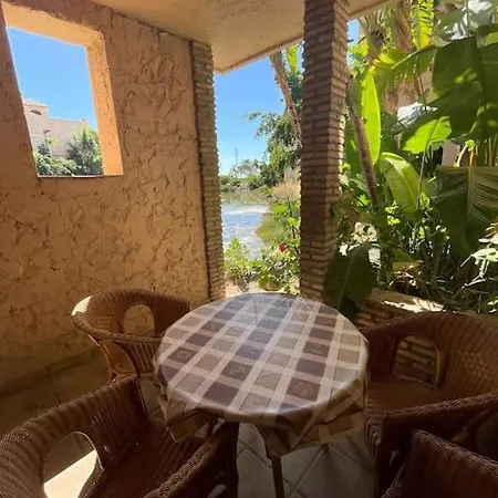 Magnifico 2 Plantas 110 M,con 3 Piscinas 度假居 *